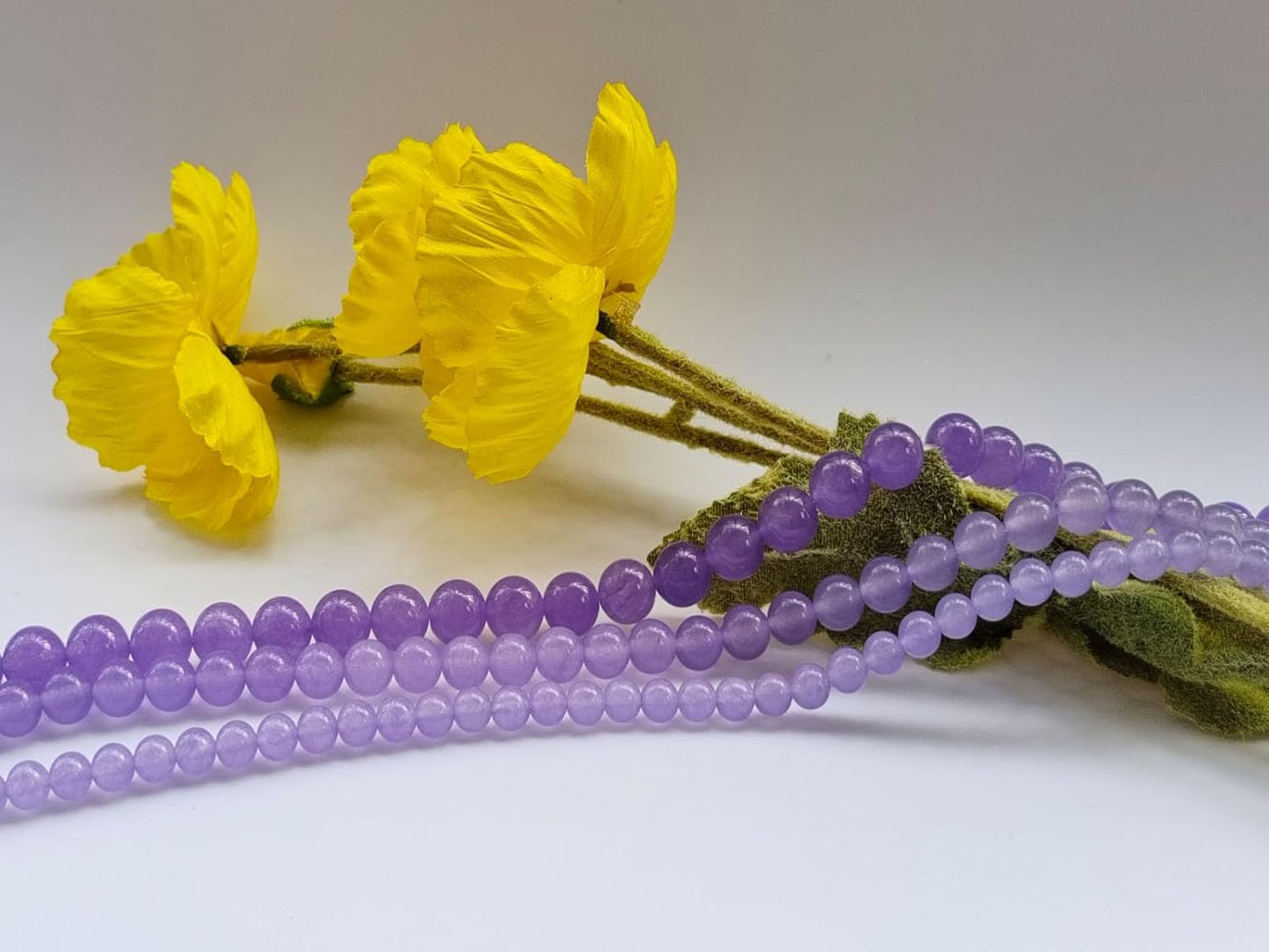 Stone Beads 10mm 60pcs Light Purple Chalcedony Beads Round Loose Gemstones Beads for Bracelet Necklace Jewelry Making (10mm, 61029 Light Purple Chalcedony)