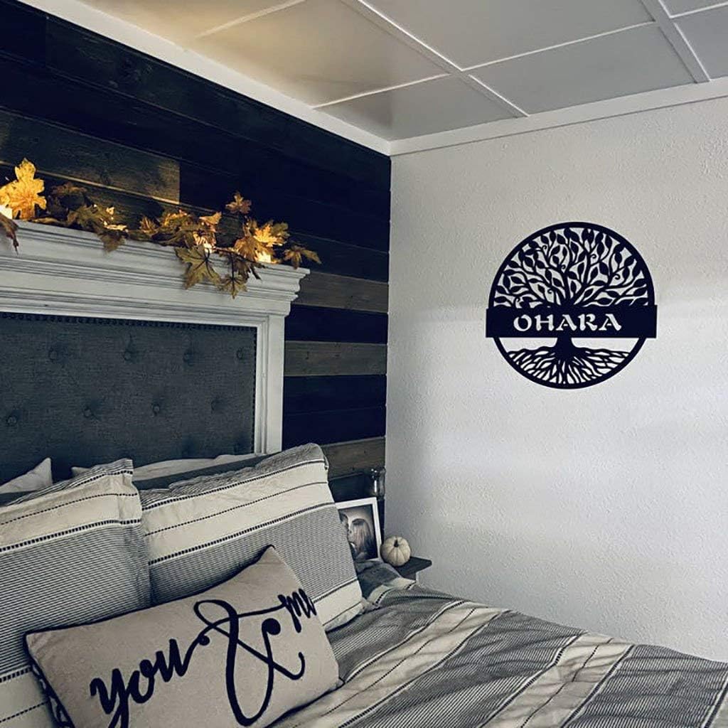 RealSteel Personalized Metal Wall Art - Custom Tree of Life Design with Family Name - Circular Metal Sign - Personalized Wedding, Anniversary, or Housewarming Gift