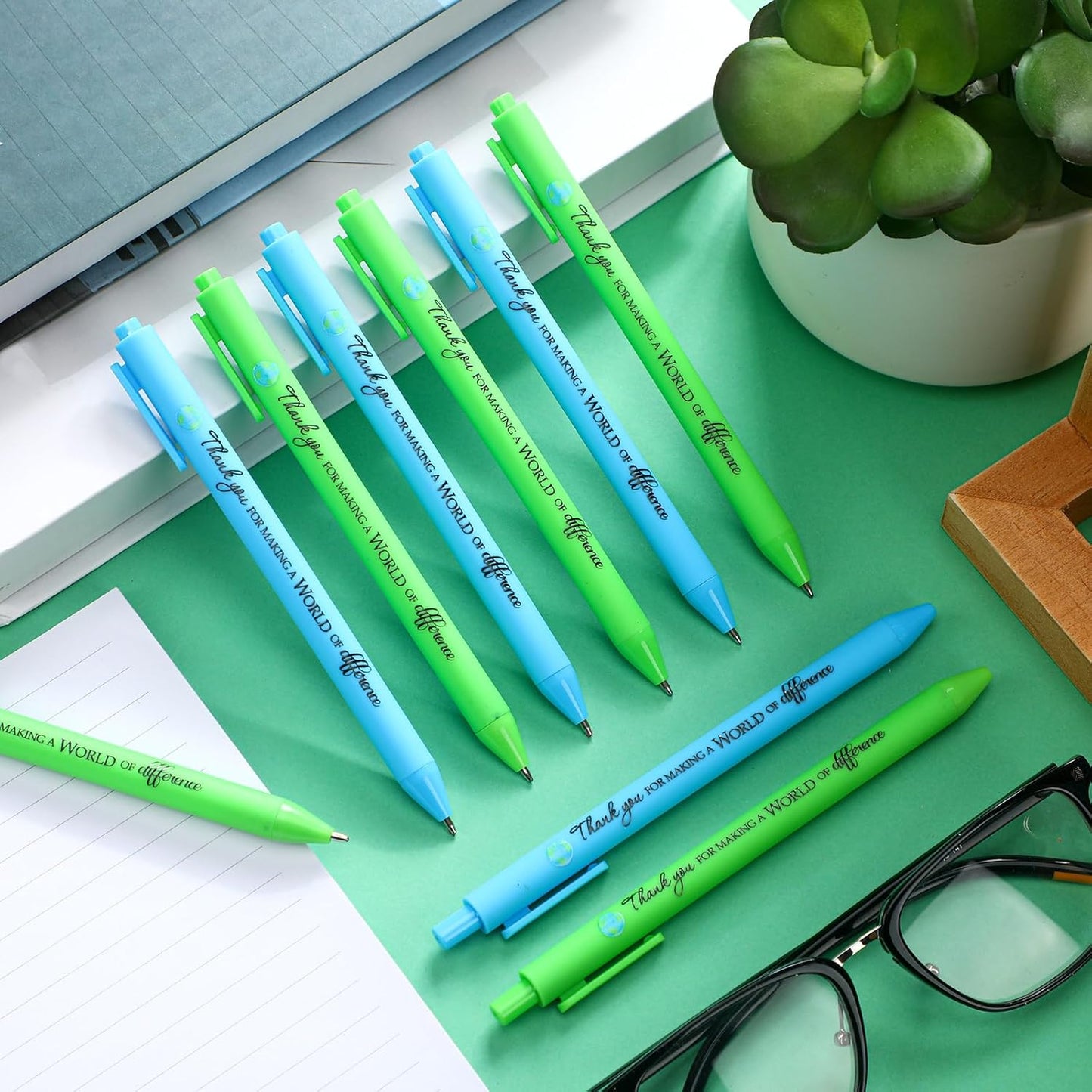 24 Pcs Earth Day Pens Bulk Party Favors Novelty Cute Green Blue Retractable Ballpoint Pen Earth Day Gift for Desk Decoration Accessories Stationery Office, 2 Styles