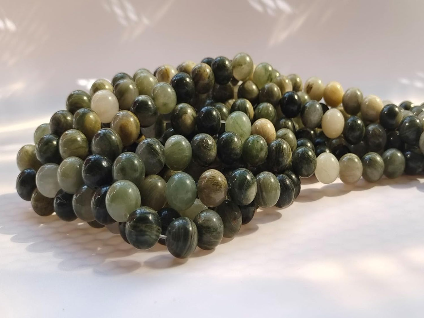 Stone Beads 6mm 140pcs Green Grass Jade Beads Round Loose Gemstones Beads for Bracelet Necklace Jewelry Making (6mm, 60613 Green Grass Jade)