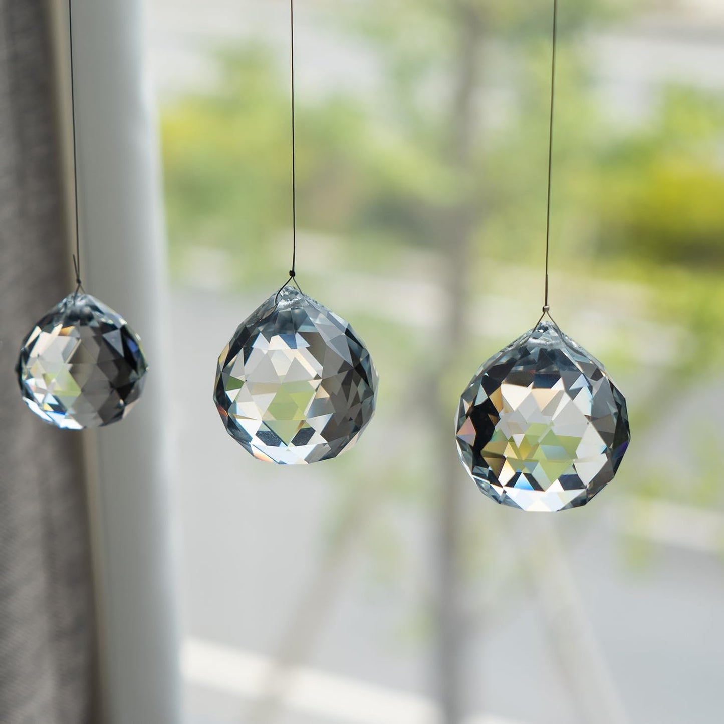 24pcs Clear Crystal Decorative Ball Prism Suncatchers for Windows Hanging Wedding Party DIY Decoration,20mm