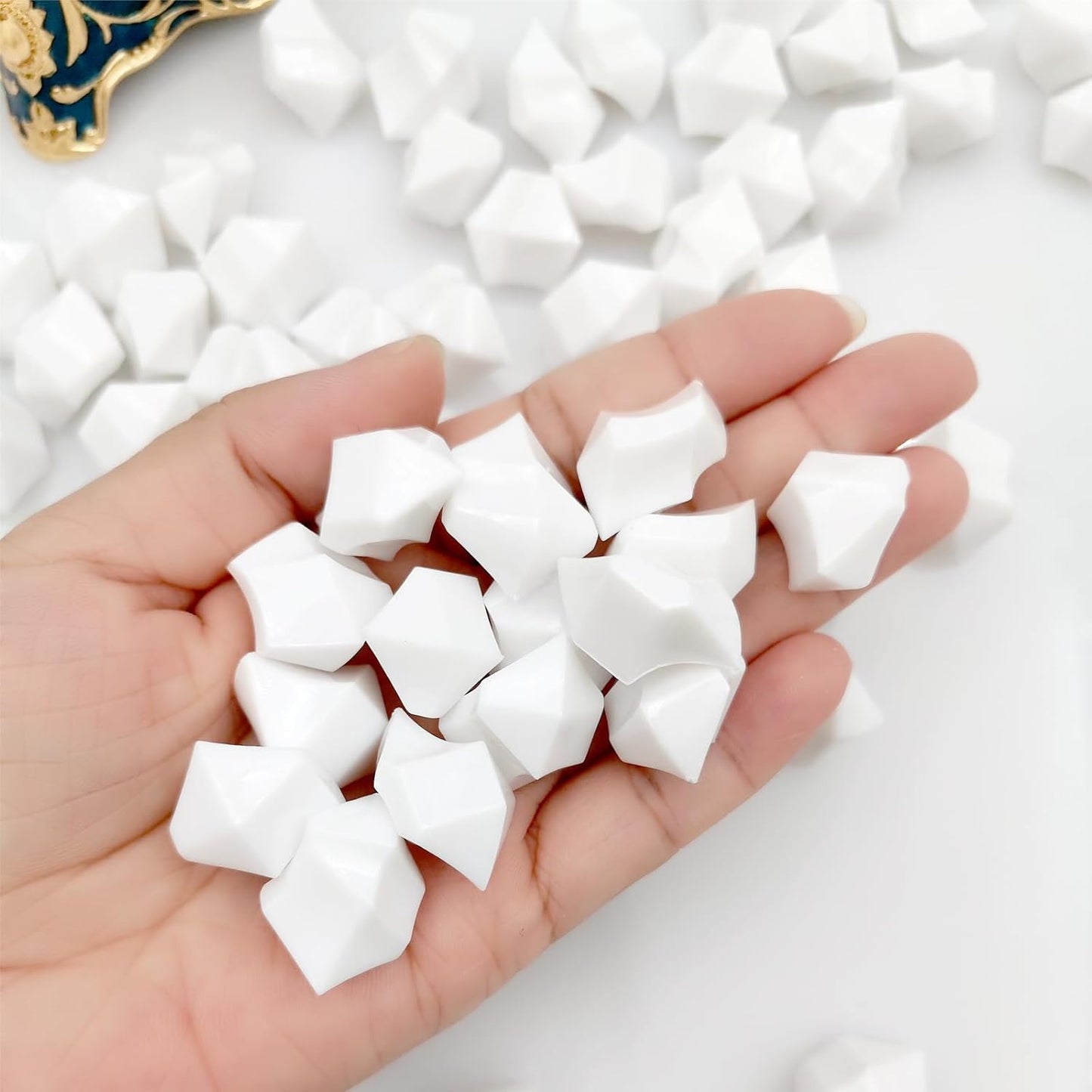 White Vase Fillers for Home Decor, Fake Crushed Ice Cubes, Vase Fillers, 150 pcs Reusable Fake ice Cubes for Photography Accessories Props Decoration for Wedding