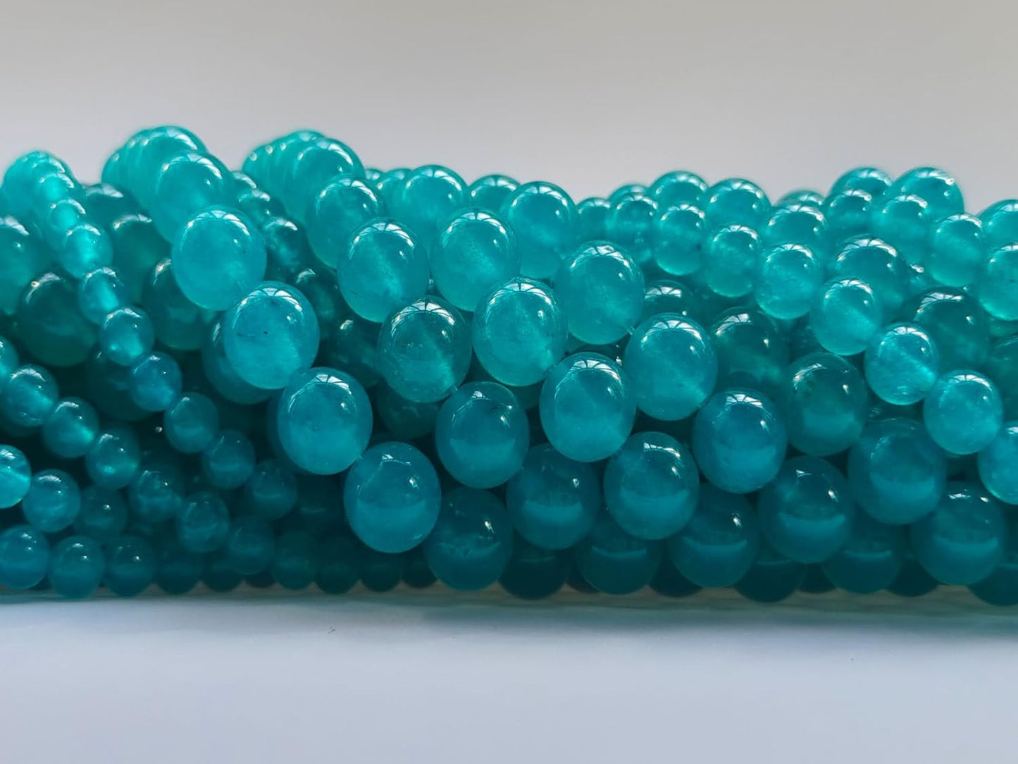 Stone Beads 6mm 140pcs Lake Blue Chalcedony Beads Round Loose Gemstones Beads for Bracelet Necklace Jewelry Making (6mm, 60617 Lake Blue Chalcedony)