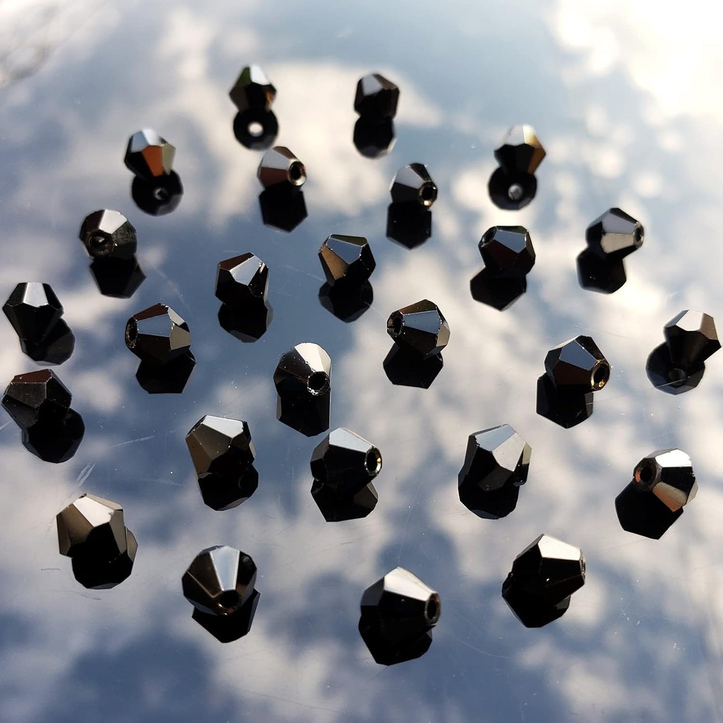 4mm Bicone 1800Pcs Black Crystal Glass Beads Small Faceted Bicone Shape Crystal Glass Spacer Beads for Bracelet Necklace Decorative Hand Jewelry Making (Black, 4MM)