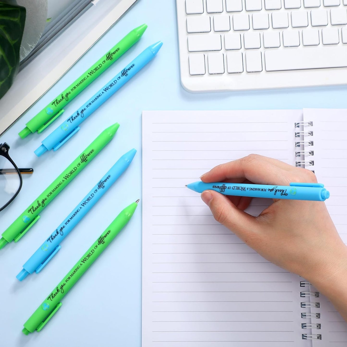 24 Pcs Earth Day Pens Bulk Party Favors Novelty Cute Green Blue Retractable Ballpoint Pen Earth Day Gift for Desk Decoration Accessories Stationery Office, 2 Styles