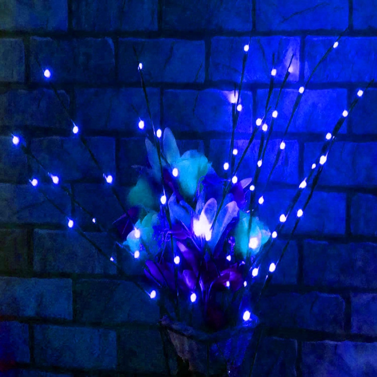 MENCH Branch Lights,3 Pcs Twig Light USB&Battery Powered 8 Flashing Modes by Remote Control.Branch Lights for Indoor, Light Up Decorations for Halloween Day and Christmas,Blue