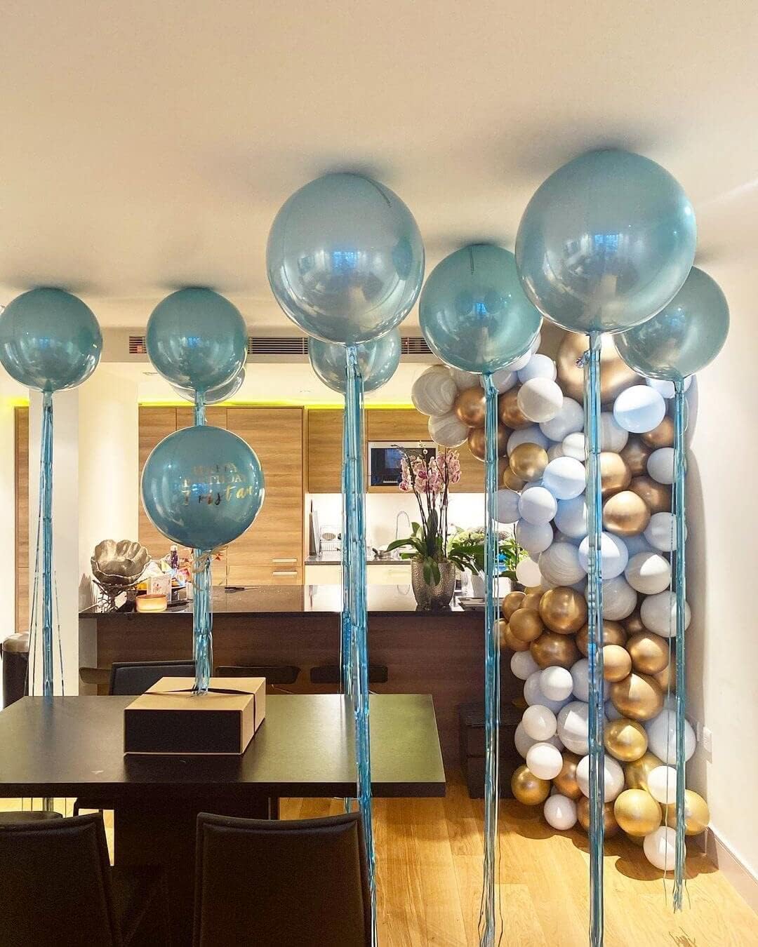 6 Pack Pearl Blue 22 Inch 4D Foil Balloons Big 360 Degree Round Sephere Mylar Balloons Mirror Finish Metallic Balloons for Wedding,Birthday,Bachelorette,Baby Shower Decorations Party Supplies