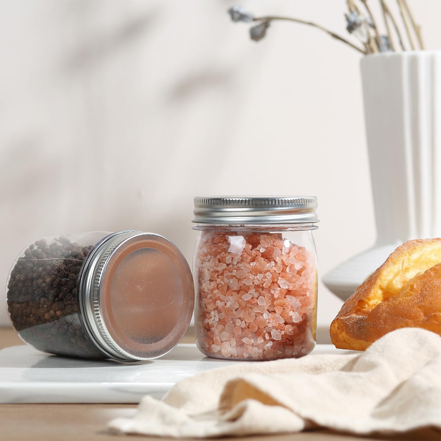 novelinks 8 oz Clear Plastic Jars with Screw-On Lids - BPA-Free Refillable Storage Containers for Slime, Spices, Crafts, Kitchen & Home Organization (16 Pack,Silver)