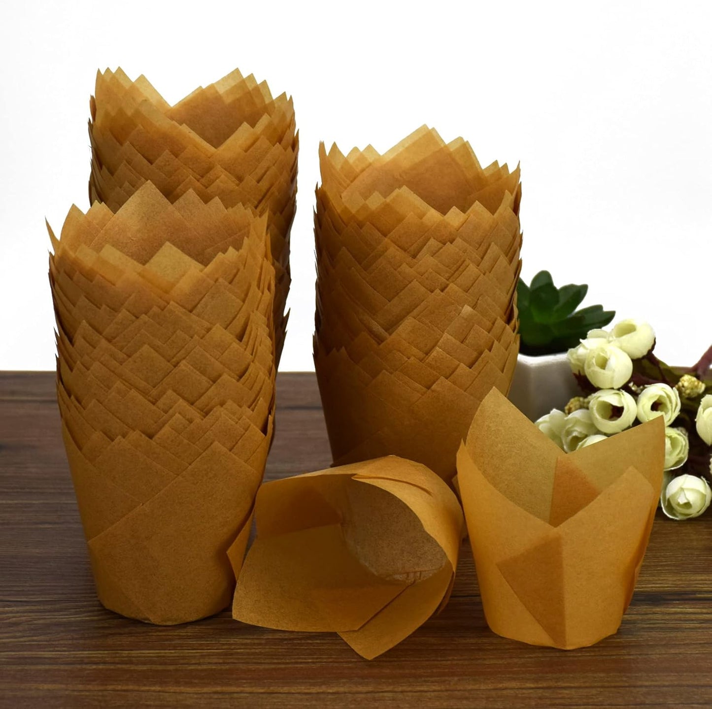 200pcs Tulip Cupcake Liners, Standard Greaseproof Paper Baking Cups Muffin Liners Holders Perfect for Bridal Showers, Baby Showers, Birthday Parties, Banquets, and Catering Events (Natural)