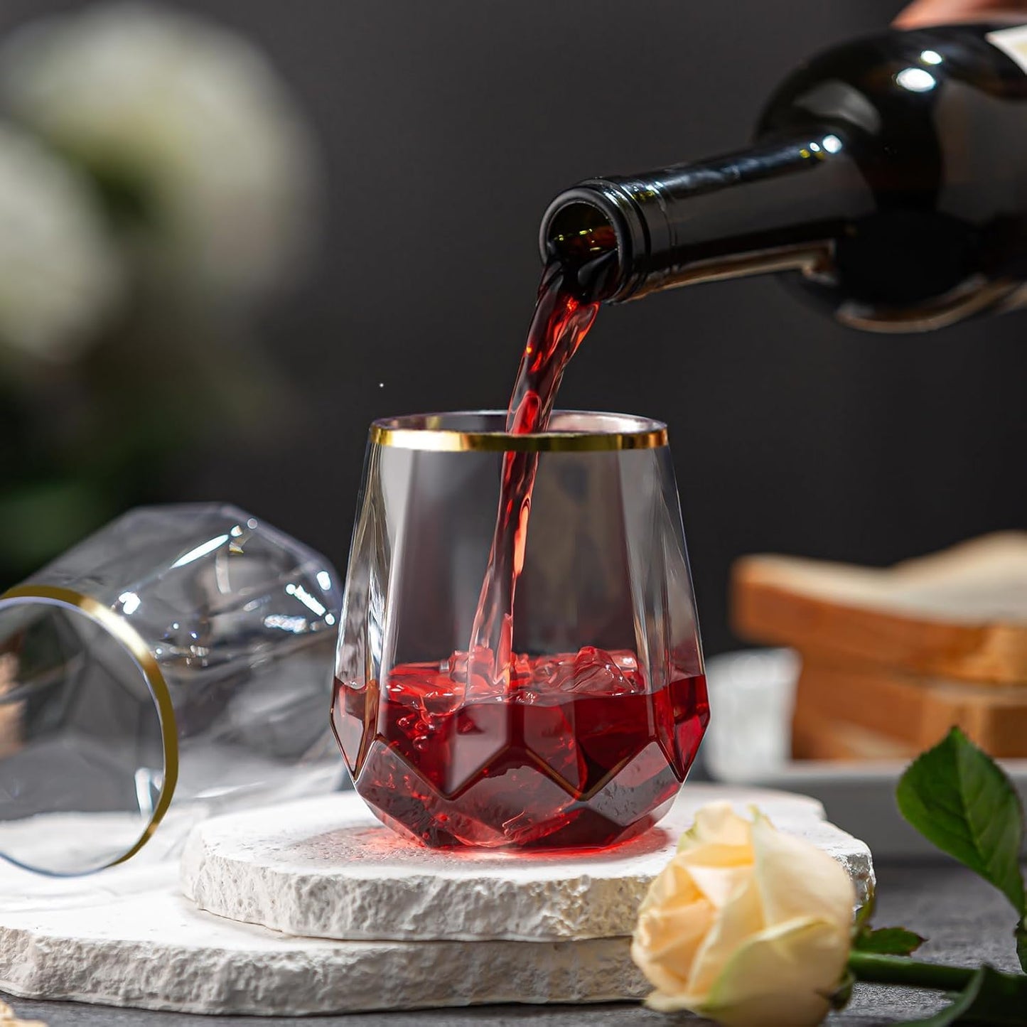 40 count Diamond Unbreakable Stemless Plastic Wine Champagne Whiskey Glasses Elegant Durable Disposable Indoor Outdoor Home office wedding bars 12 Ounce (Classic Old Fashioned Gold Rim)