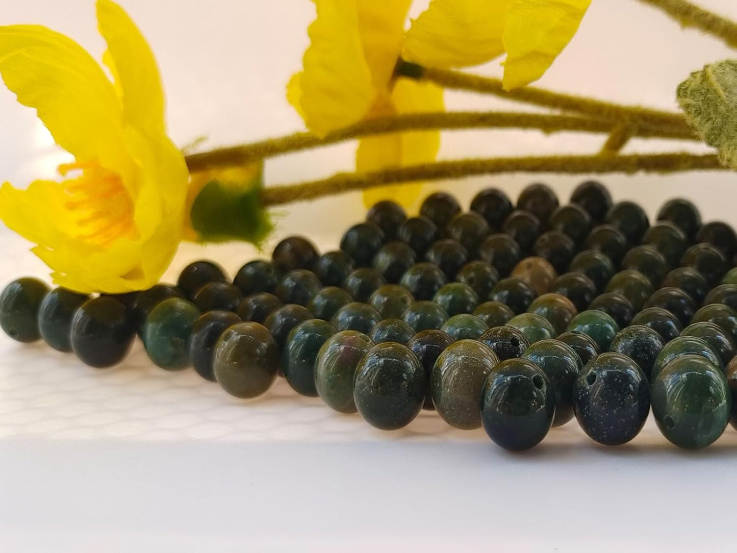 Stone Beads 8mm 100pcs Green Moss Agate Beads Round Loose Gemstones Beads for Bracelet Necklace Jewelry Making (8mm, 60801 Green Moss Agate)