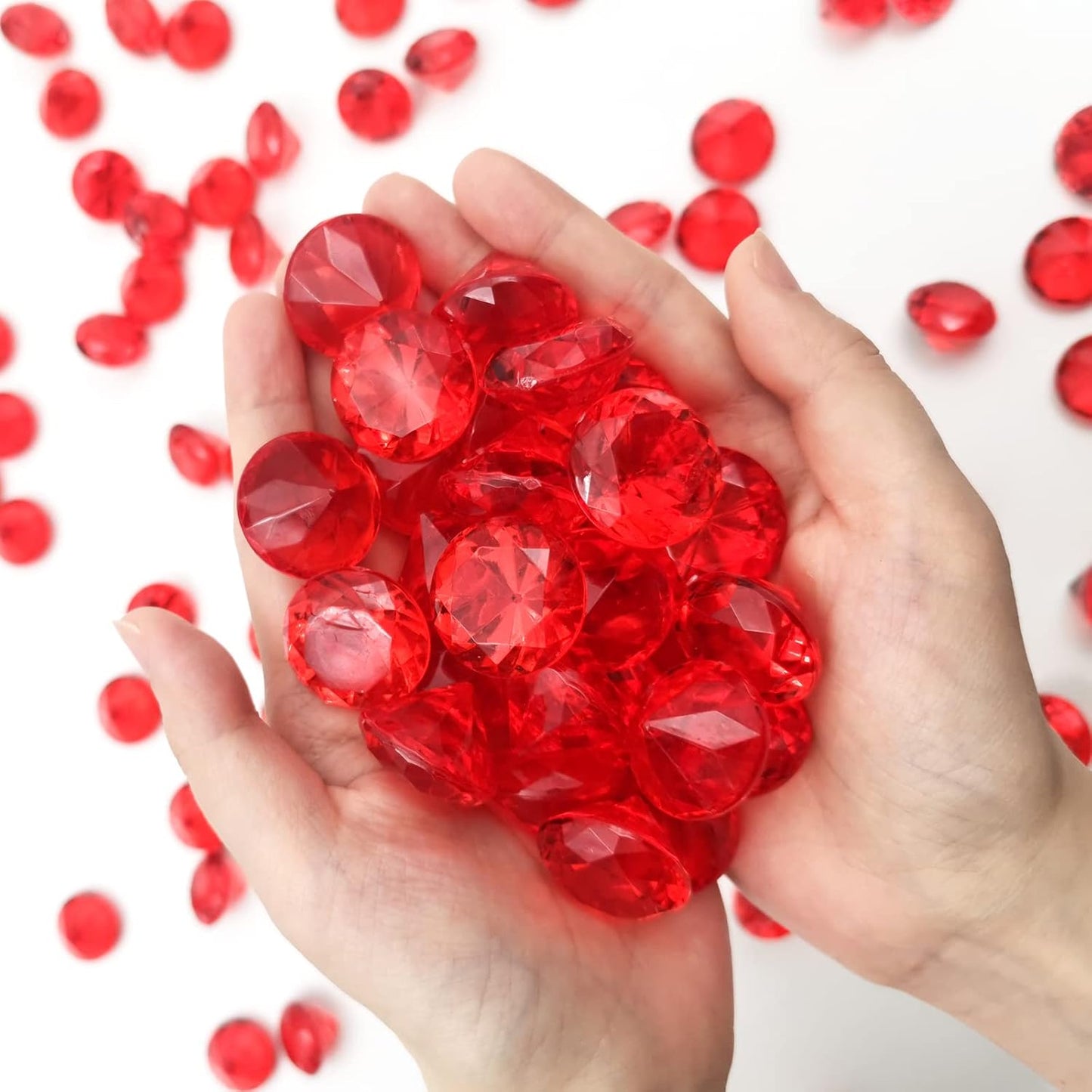 100Pcs Clear Acrylic Diamonds 25mm Wedding Table Scatters Gemstones Confetti for Vase Fillers,Floral Decor,Bridal Shower Decorations,Home Centerpieces,Candle Display (Red)
