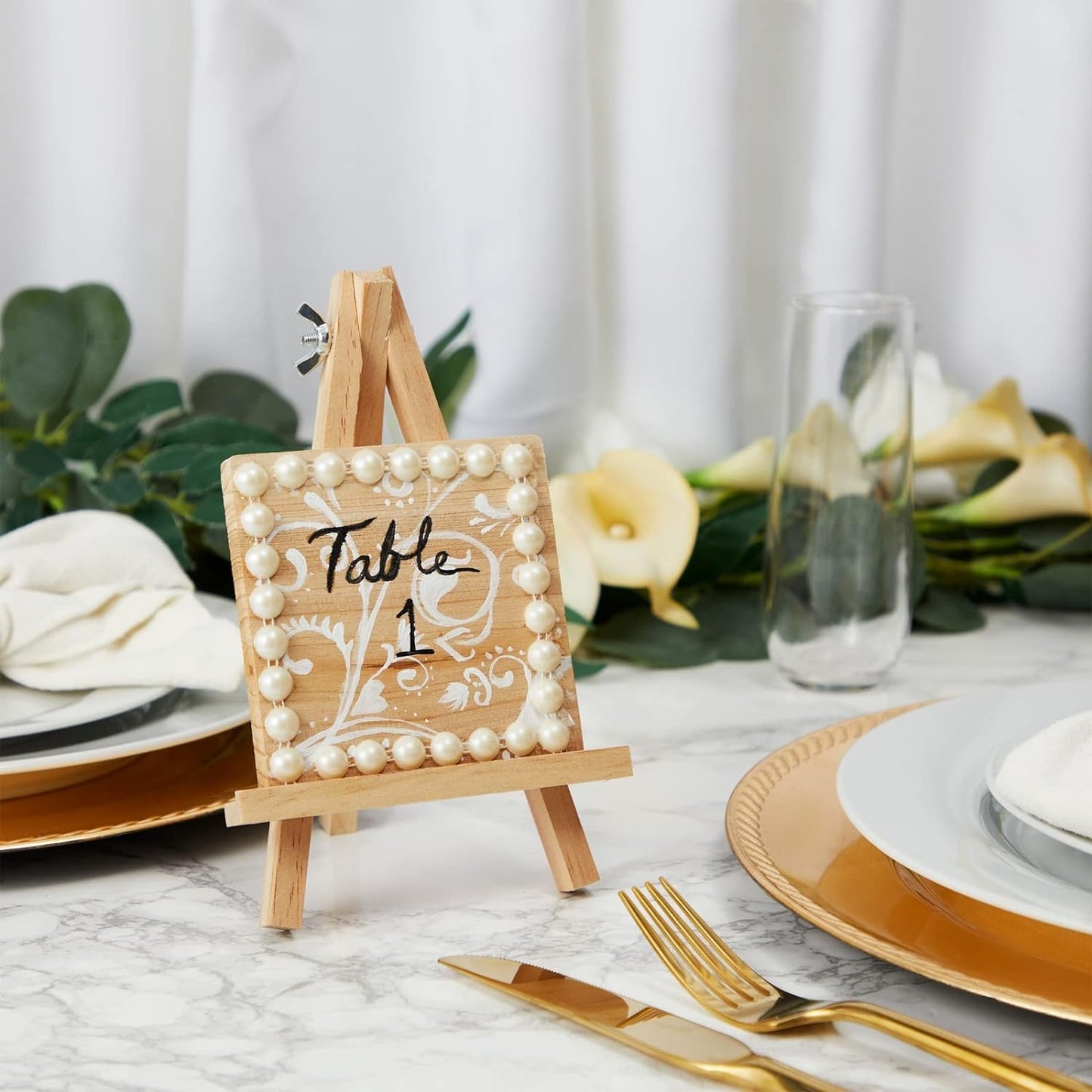 Juvale Mini Easel Stand - 7 in, Light Brown Lotus Wood, 6-Pack - Table & Desktop Display Stand - Place Card Holder & Photo Display