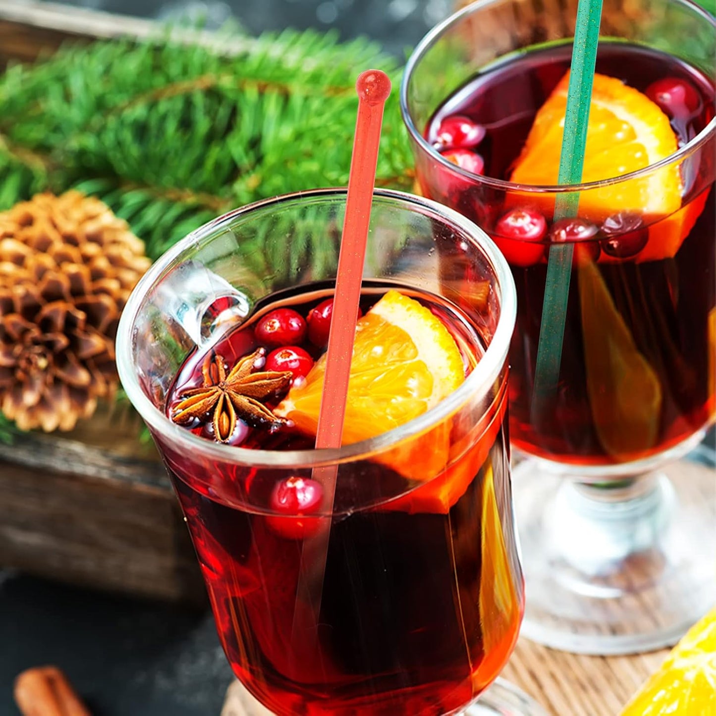 100-PCS Christmas Green and Red Glitter Plastic Swizzle Sticks, Crystal Cake Pops, Cocktail Coffee Drink Stirrers, Stir Sticks, 7.24 Inch