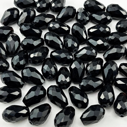 50pcs 10x15mm Teardrop Crystal Glass Beads for Jewelry Making, Faceted Vertical Hole Teardrop Glass Spacer Beads for Wind Chimes Bracelet Earring Necklace DIY Craft(Black)