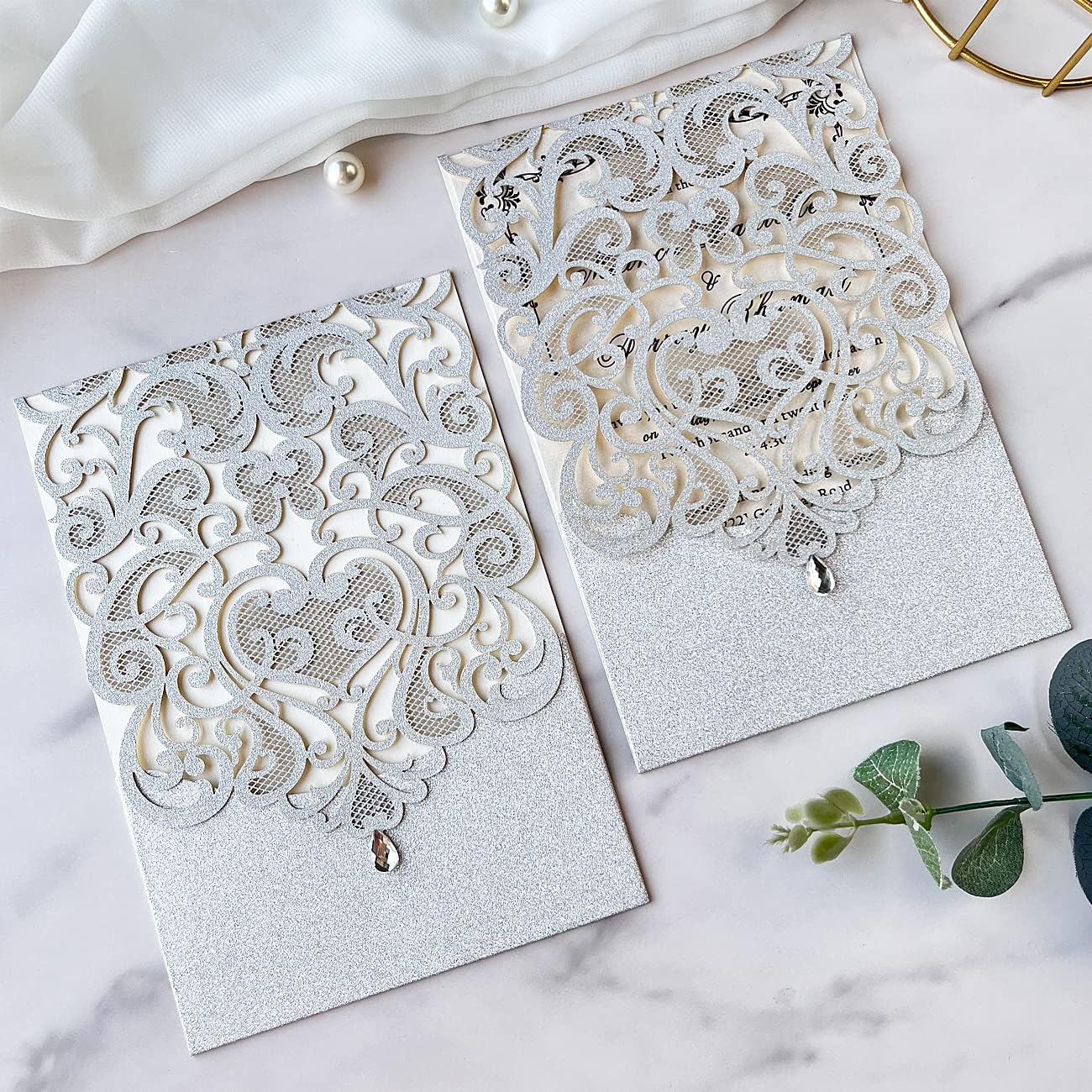 Hosmsua 5.1 x 7.3 Inch 50PCS Silver Glitter Wedding Invitation Cards with Rhinestone Laser Cut Hollow Flora Quinceanera Invitation with Envelopes for Bridal Shower Wedding Invite (Silver Glitter)