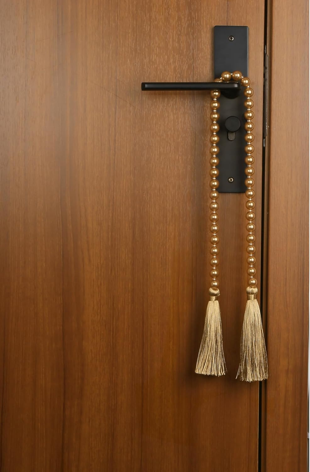 Fenghuangwu 34 Inch Pearl Glass Bead Garland with Tassels - Elegant Boho Table Decor, Fringe Wall Hanging for Wedding, Party, Farmhouse Rustic Prayer Bead Home Decoration(1 Pack,Gold)