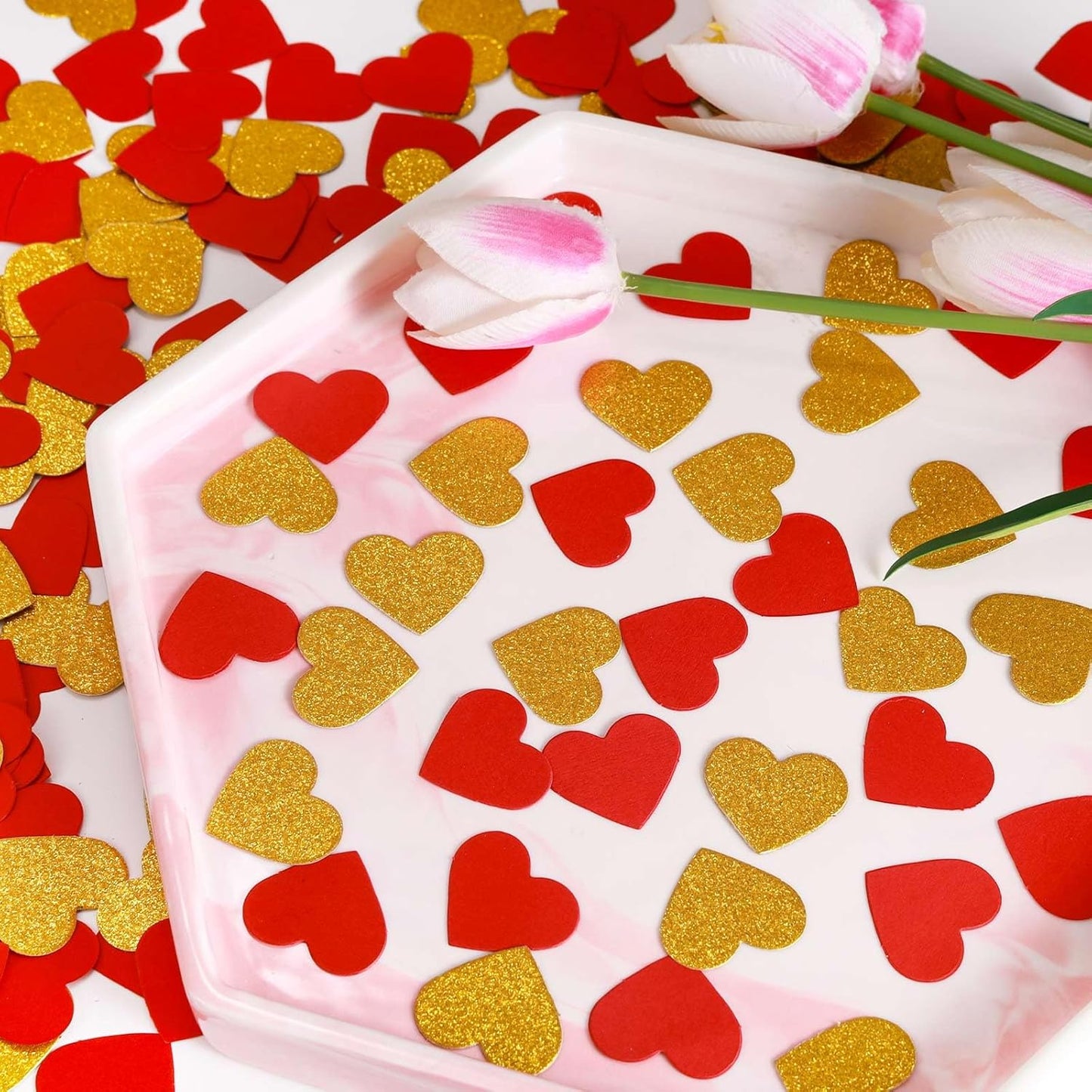 200 Pcs Red Gold Heart Paper Confetti for Valentine's Day Wedding Baby Shower Birthday Party Table Decoration Supplies