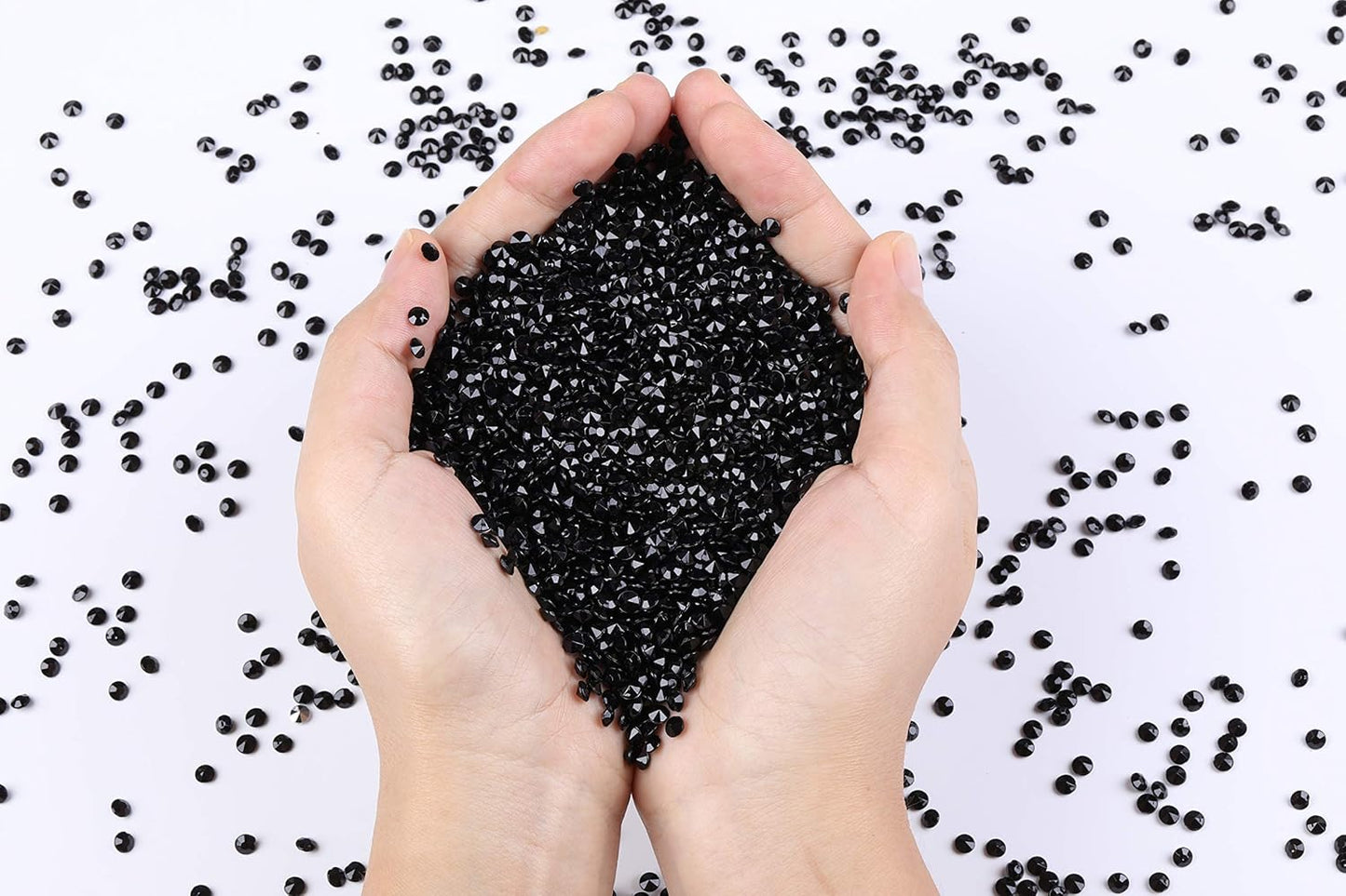 10000 pcs/Pack Wedding Table Scatter Confetti Crystals Acrylic Diamonds Vase Fillers 4.5 mm Rhinestones for Wedding, Bridal Shower, Vase Beads Decorations (Black)