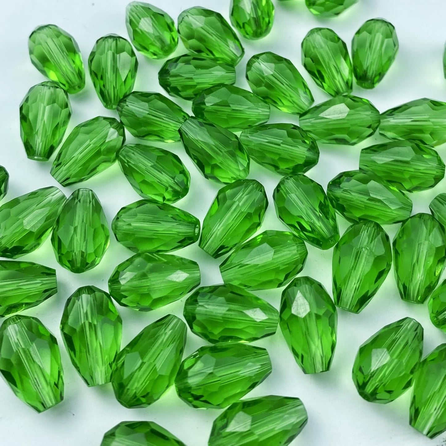 50pcs 10x15mm Teardrop Crystal Glass Beads Vertical Hole Faceted Glass Teardrop Spacer Beads for Bracelets Necklace Earring DIY Jewelry Making Craft(Green)