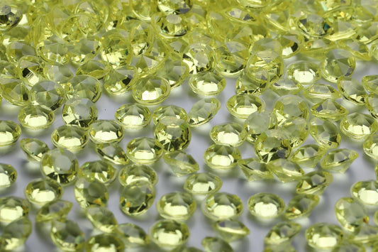 2000 pcs/Pack Wedding Table Scatter Confetti Crystals Acrylic Diamonds 8 mm Rhinestones for Wedding, Bridal Shower, Vase Beads Decorations (8mm, Light Yellow)