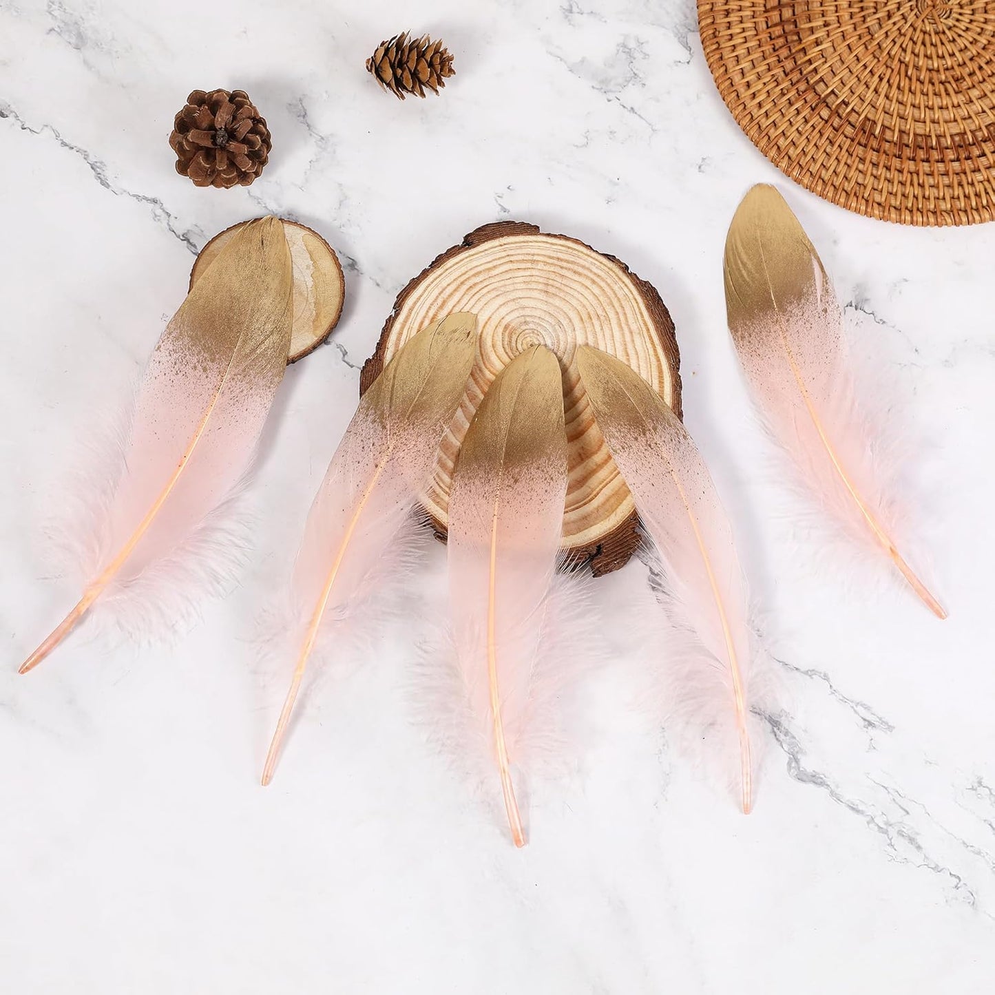 Larryhot Dipped Gold & Pink Goose Feathers for Crafts - 6-8 inch 60 pcs Natural Feathers for Wedding Party Decorations,DIY Crafts and Clothing Accessories (Gold & Pink)