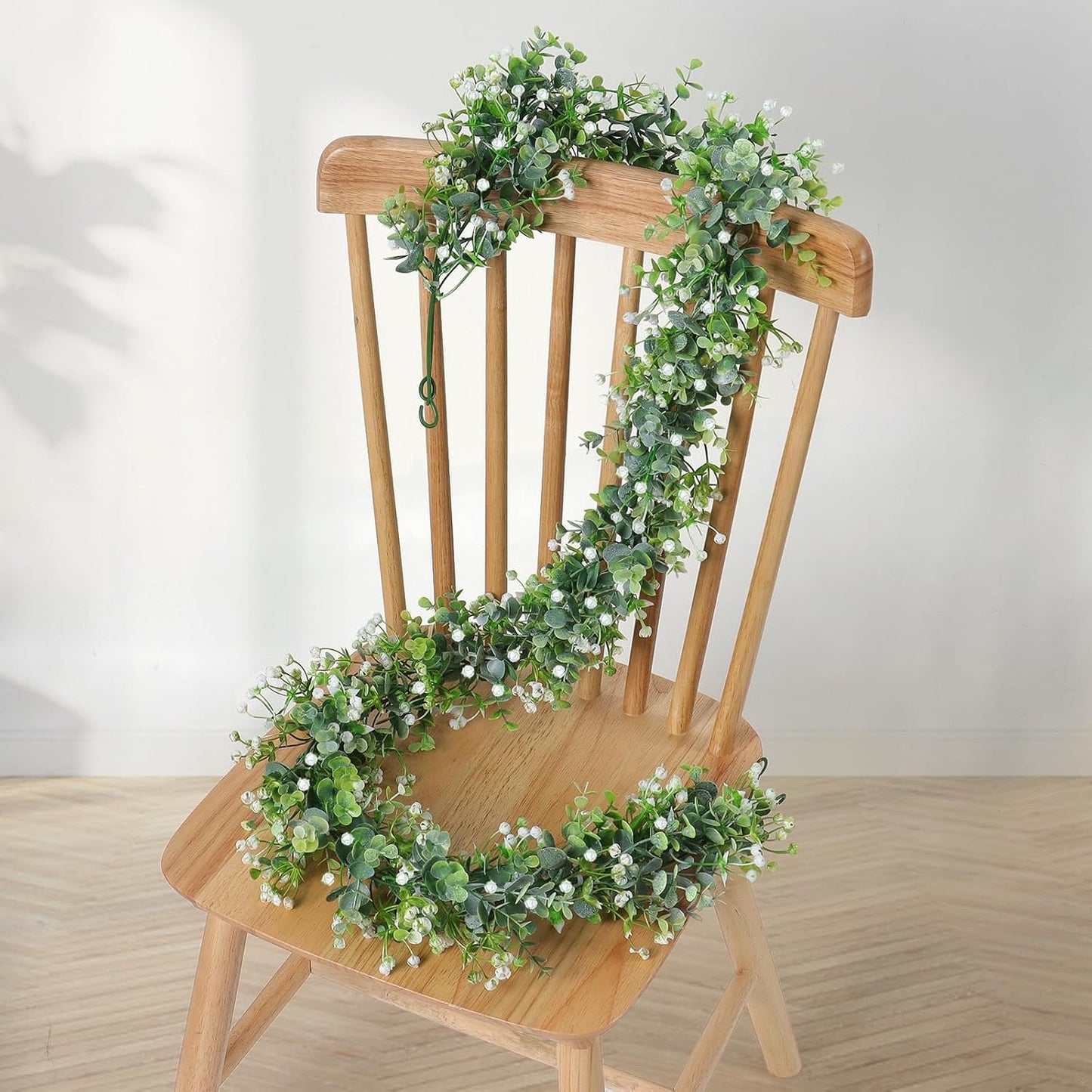 SOMYTING Artificial Eucalyptus Garland 4 Packs 6Ft Faux Eucalyptus Garlands Eucalyptus Leaves Table Greenery Garland Wreath Vines Artificial Vine Plants for Wedding Backdrop Arch Table Party Decor