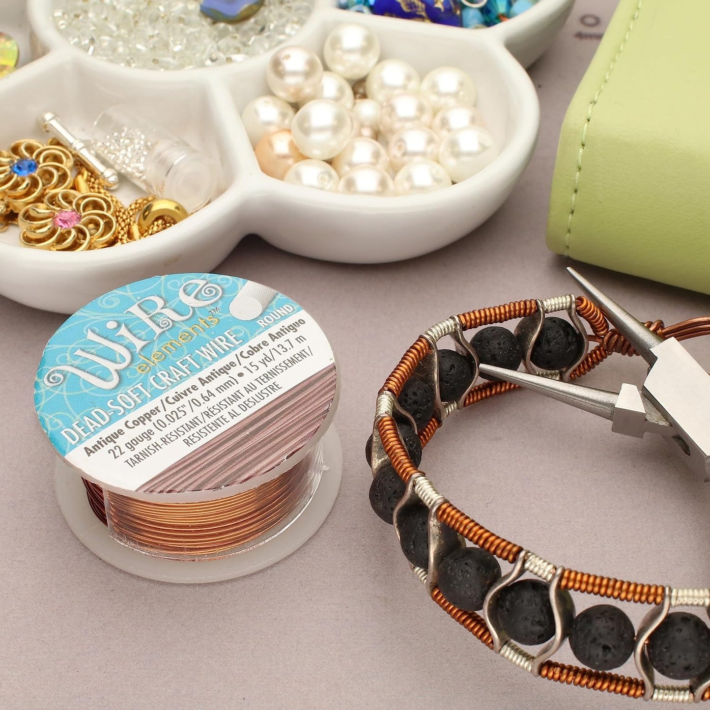 The Beadsmith Wire Elements Craft Wire – Tarnish Resistant, Soft Temper, Round, Antique Copper Color – 0.64mm, 22 Gauge, 15 Yard Spool – Jewelry Making, Wire Wrapping, Floral, & Other DIY Crafts